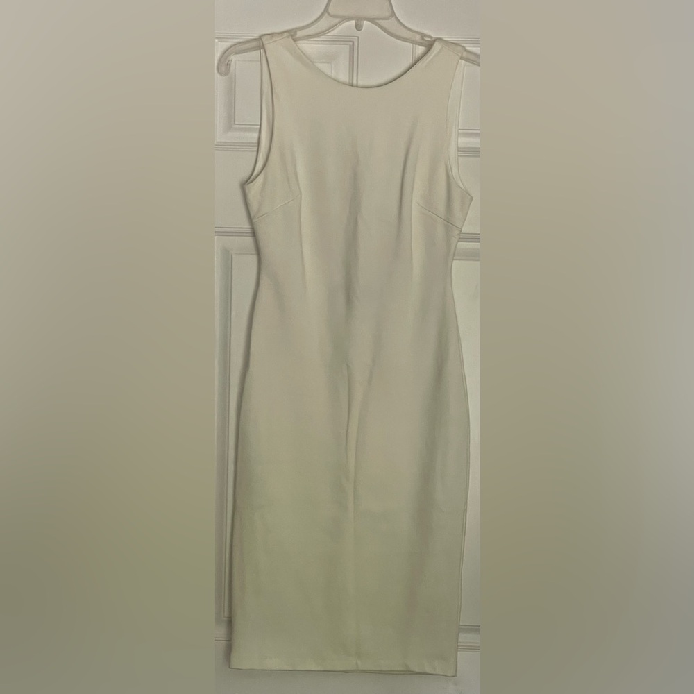 Stretchy bodycon midi white dress